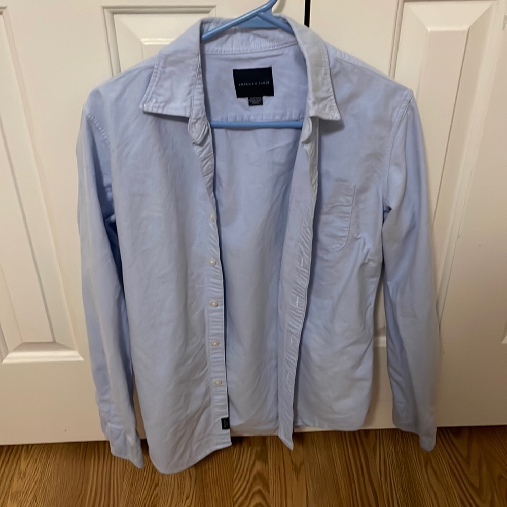 AMERICAN EAGLE CASUAL BUTTON DOWN LIGHT BLUE COLLAR SHIRT SIZE XS